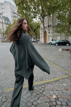 ZARA ТРИКОТАЖНАЯ НАКИДКА С ВЫСОКИМ ВОРОТНИКОМ, СЕРЫЙ