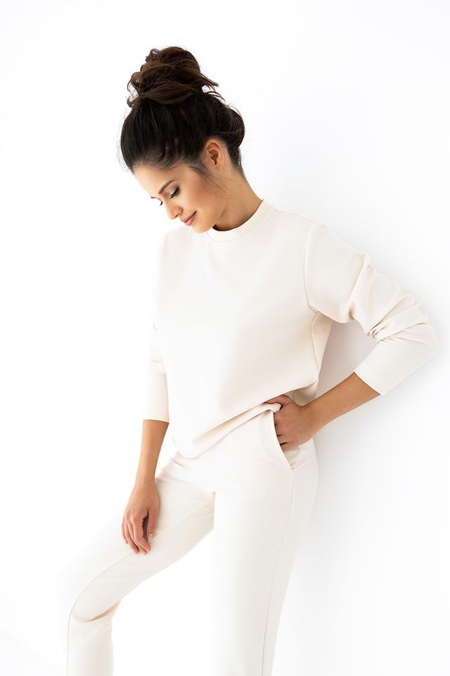 Молочный костюм Latika