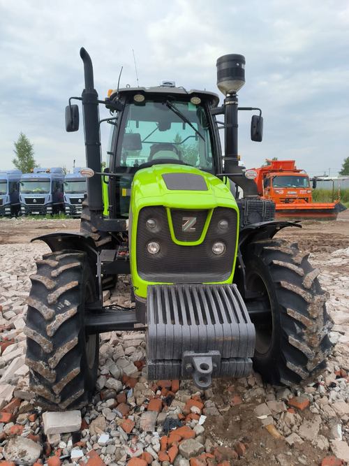 Zoomlion RS1604 Трактор RS1604 (Дизельный, 6,5 л, 160 л.с., МТ)
