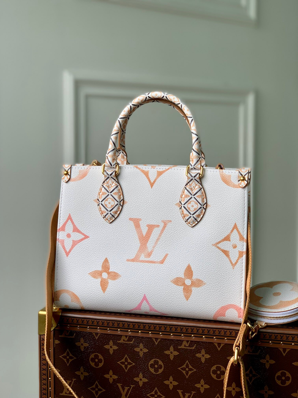 Louis Vuitton Onthego PM