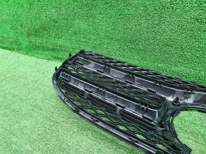 Решетка радиатора Mercedes GLS x167 (19-23) AMG 63