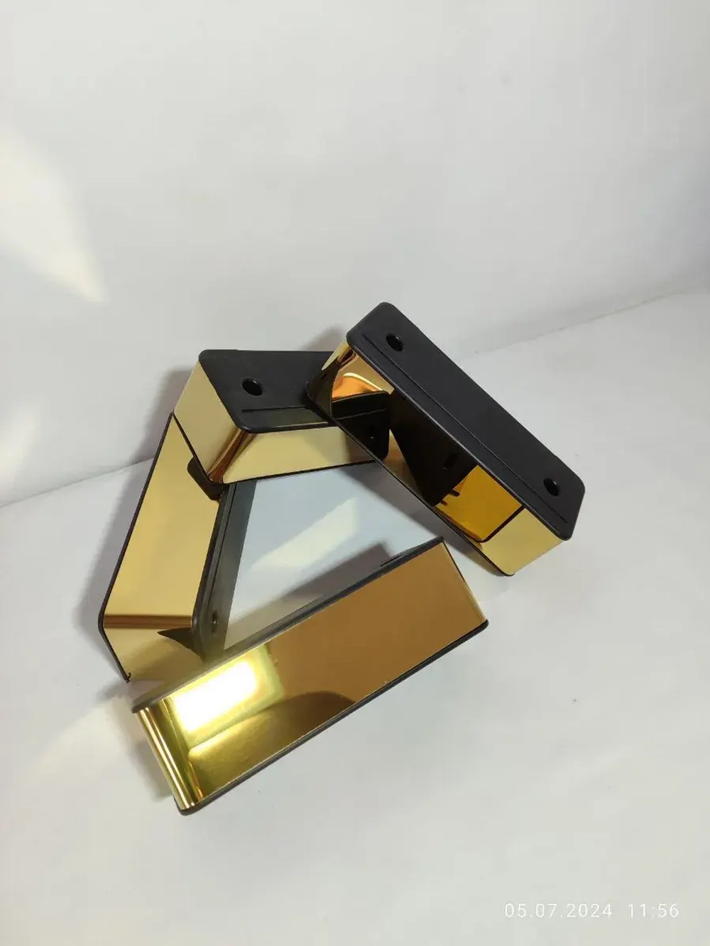 Мебельные ножки пластиковые для дивана шкафа и тумбочки