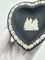 Декоративная тарелочка Wedgwood чёрная