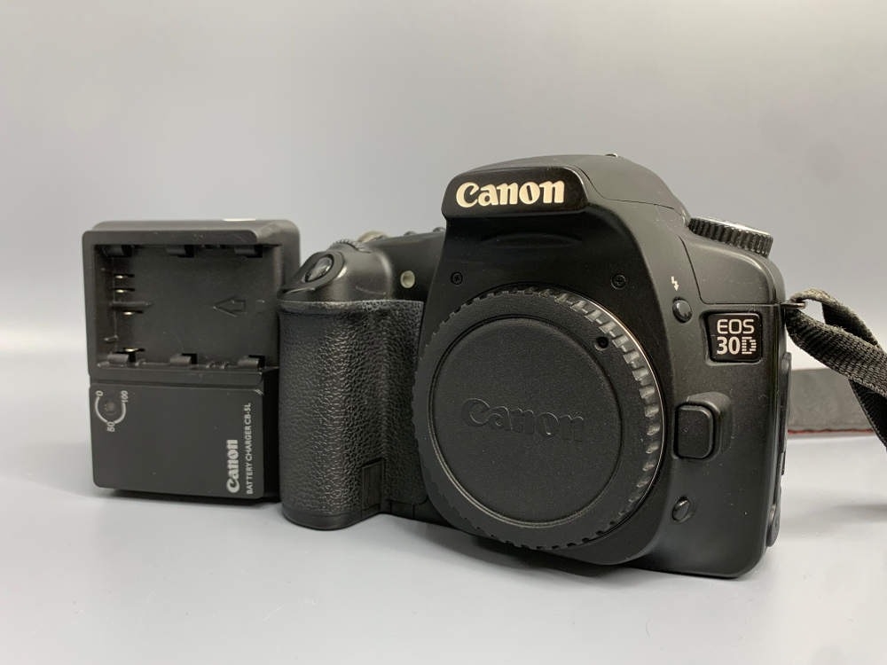 Canon EOS 30D Body