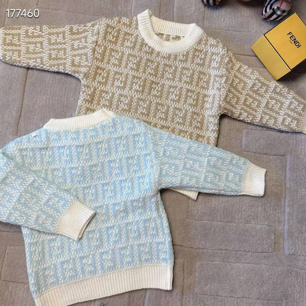 Свитер Fendi