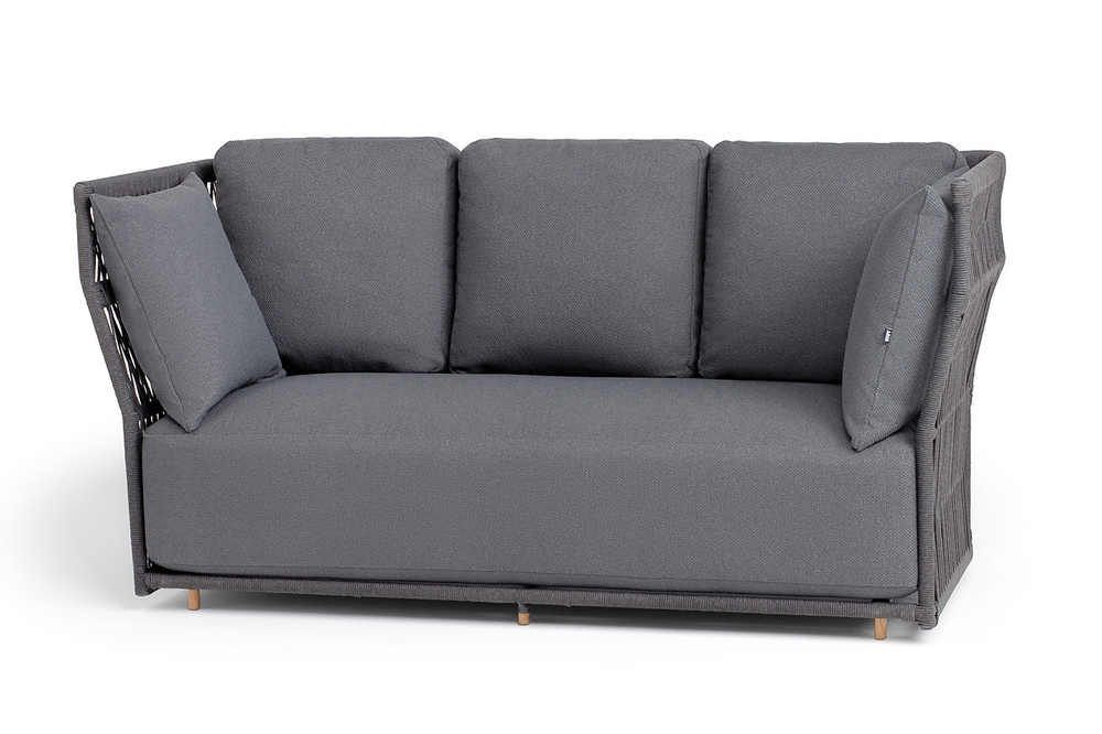 "Лугано" диван 3-местный плетеный из роупа, каркас алюминий темно-серый (RAL7024) муар, роуп темно-серый круглый, ткань темно-серая YB25-0027