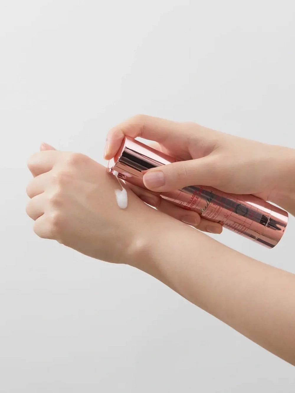 VT Cosmetics Бустер-сыворотка с микроиглами и коллагеном для упругости и сияния Collagen Reedle Shot 300 50 мл