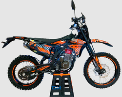 Мотоцикл Regulmoto ZR PR 4 valves (Черный/оранжевый)