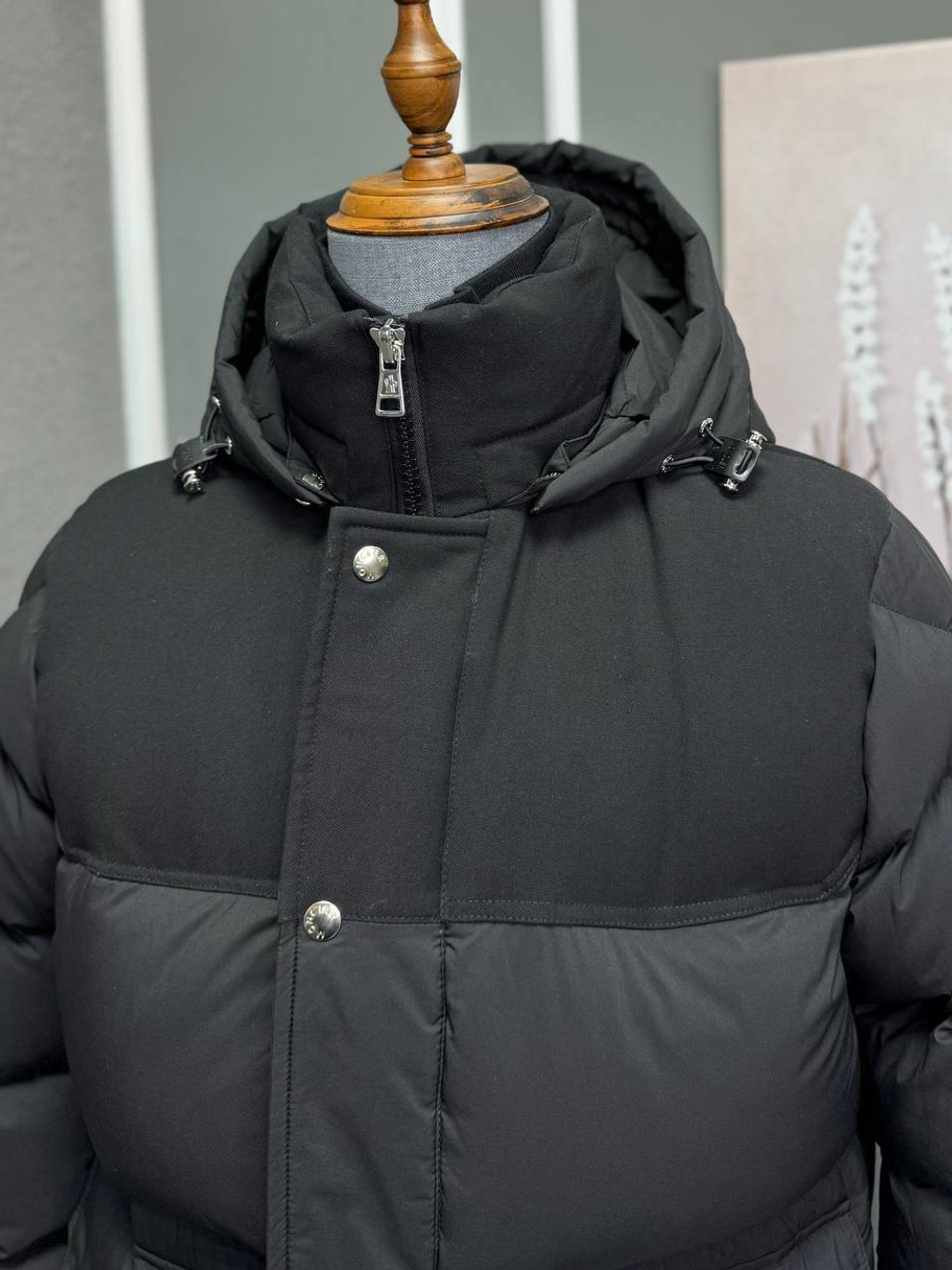 Пуховик Moncler