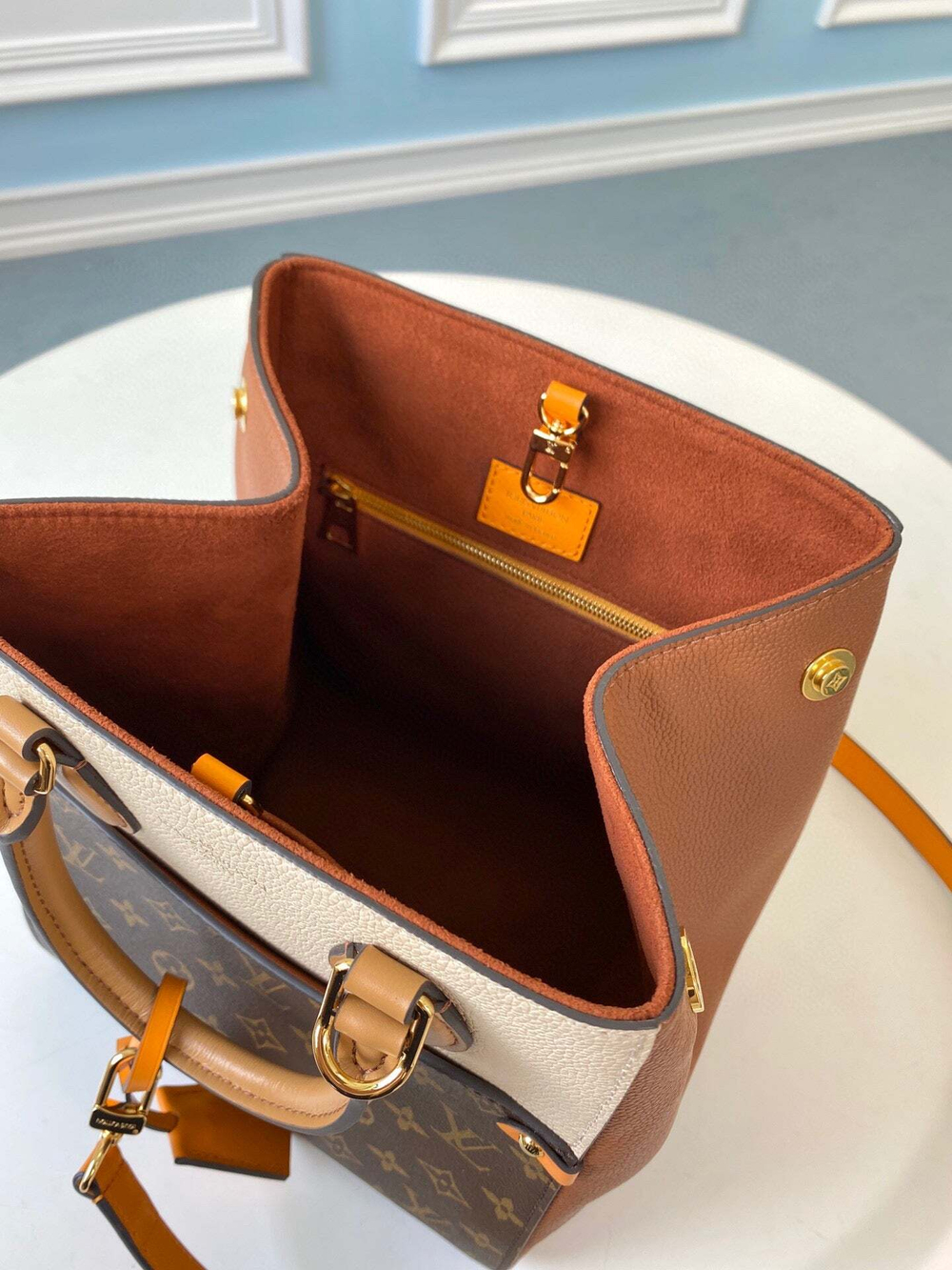 Louis Vuitton Fold Tote MM