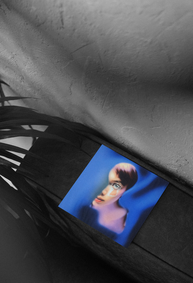 Открытка "Неоднозначное"