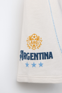 ZARA ШОРТЫ С ПРИНТОМ ARGENTINA FIFA WORLD CUP™ 2026, ЭКРЮ