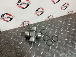 Крестовина полуоси s06/44078