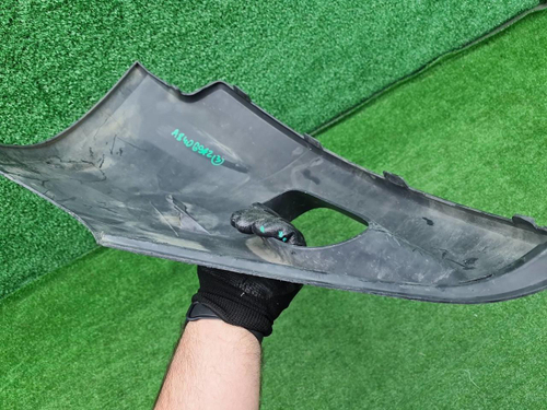 Накладка переднего бампера Volvo XC90 1 (06-14)