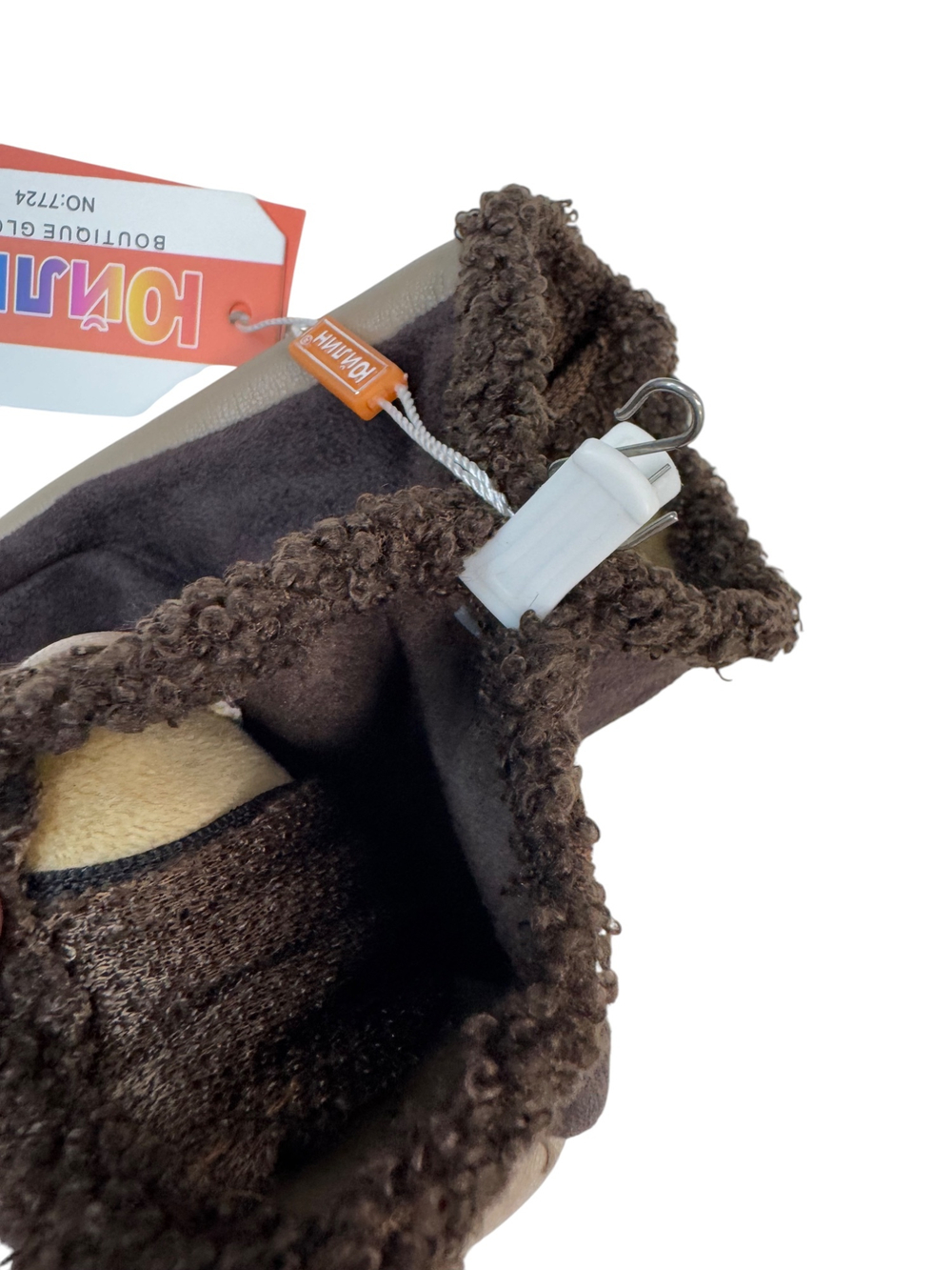 Перчатки. Женские. С замком. Материал верха: Эко кожа. Внутри плюш-флис. 12 шт в упаковке.