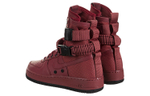 Кроссовки Nike Air Force 1 (Женская размерная сетка)