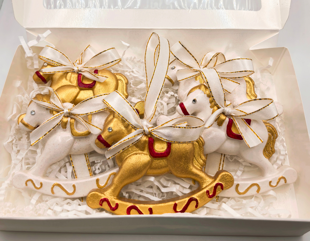 Ёлочные игрушки "Лошадка"