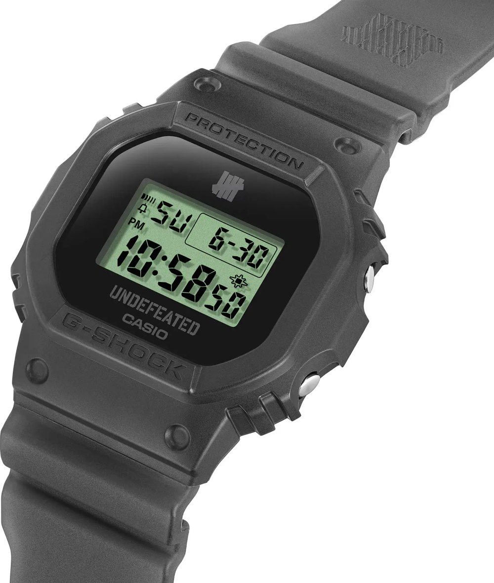 Мужские наручные часы Casio DWE-5600UD-1