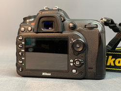 Nikon D7200 12.059 кадров