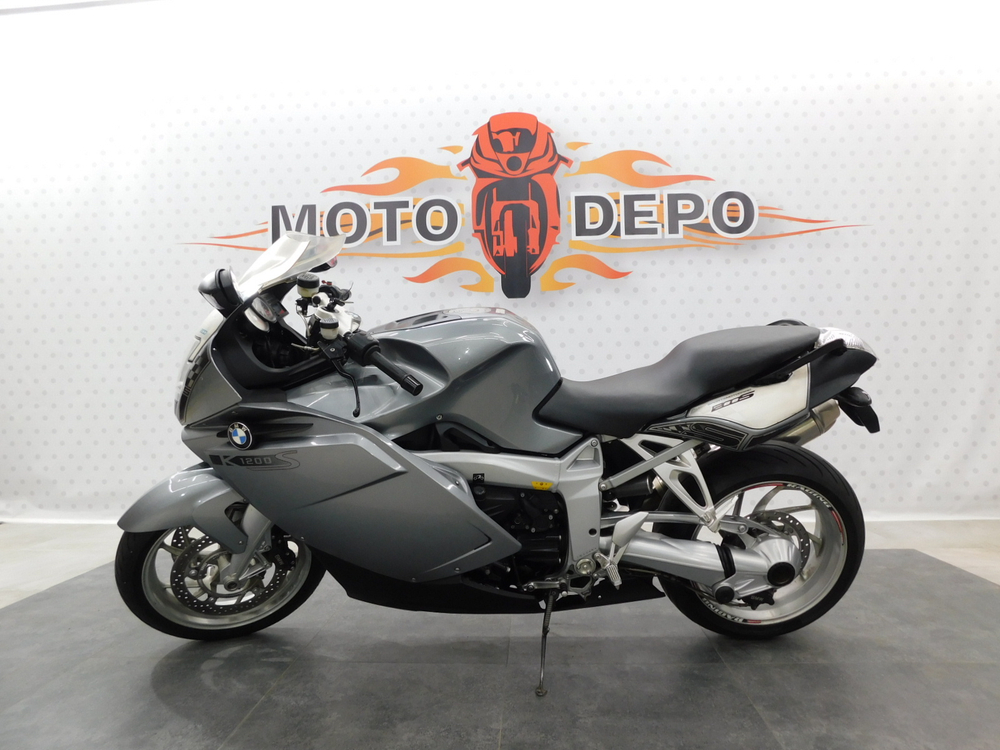 BMW K 1200 S 038121 2005