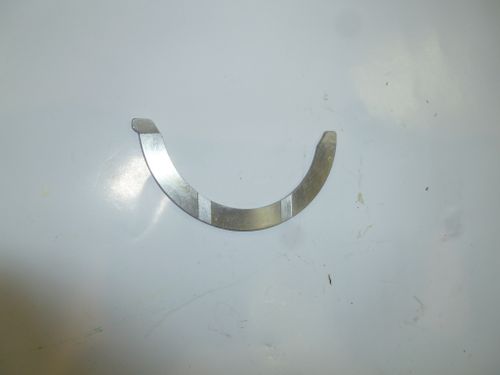 Полукольцо упорное вала коленчатого KM376AG/Thrust piece