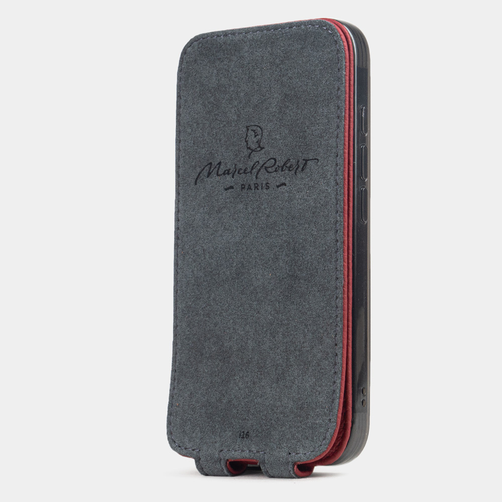 Чехол для iPhone 16 из кожи теленка, вишневого цвета