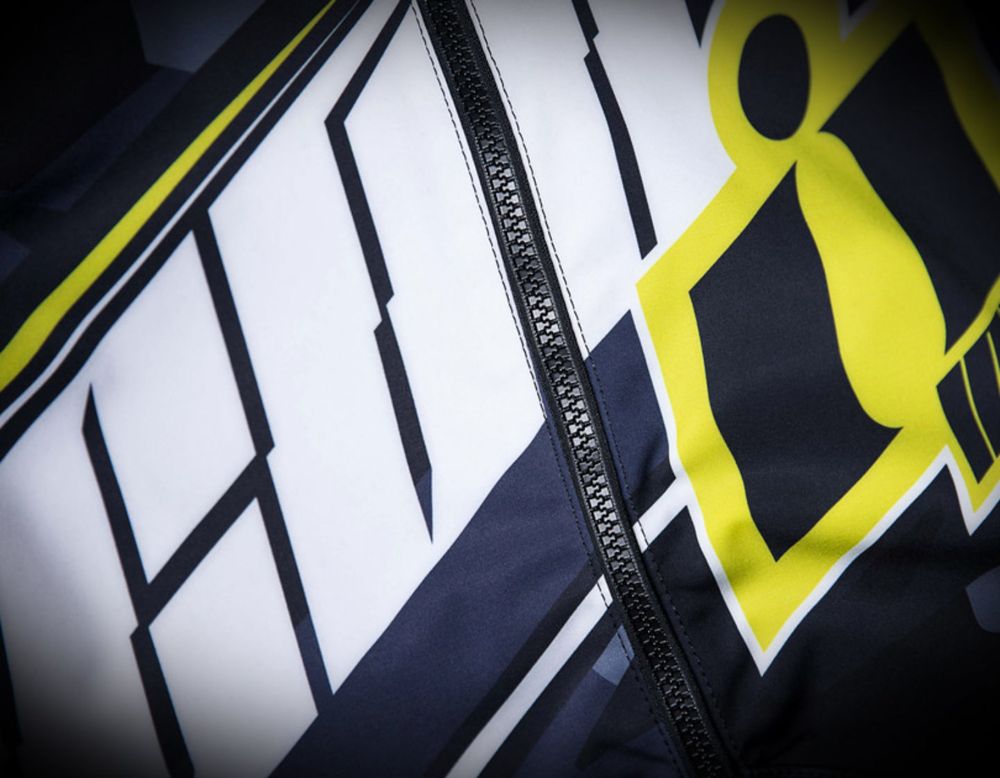 Team Merc / Серый