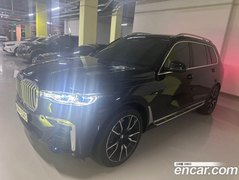 BMW X7 (G07) xDrive 40i M Sports 6-и местный (09.2021)