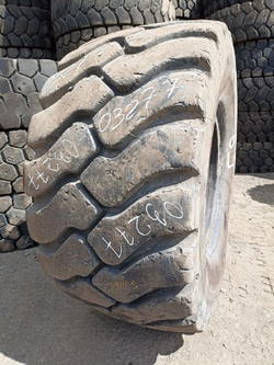 35/65R33 Bridgestone RT-5D шина б/у