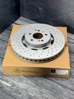 Тормозной диск передний Mercedes-Benz A2124210512