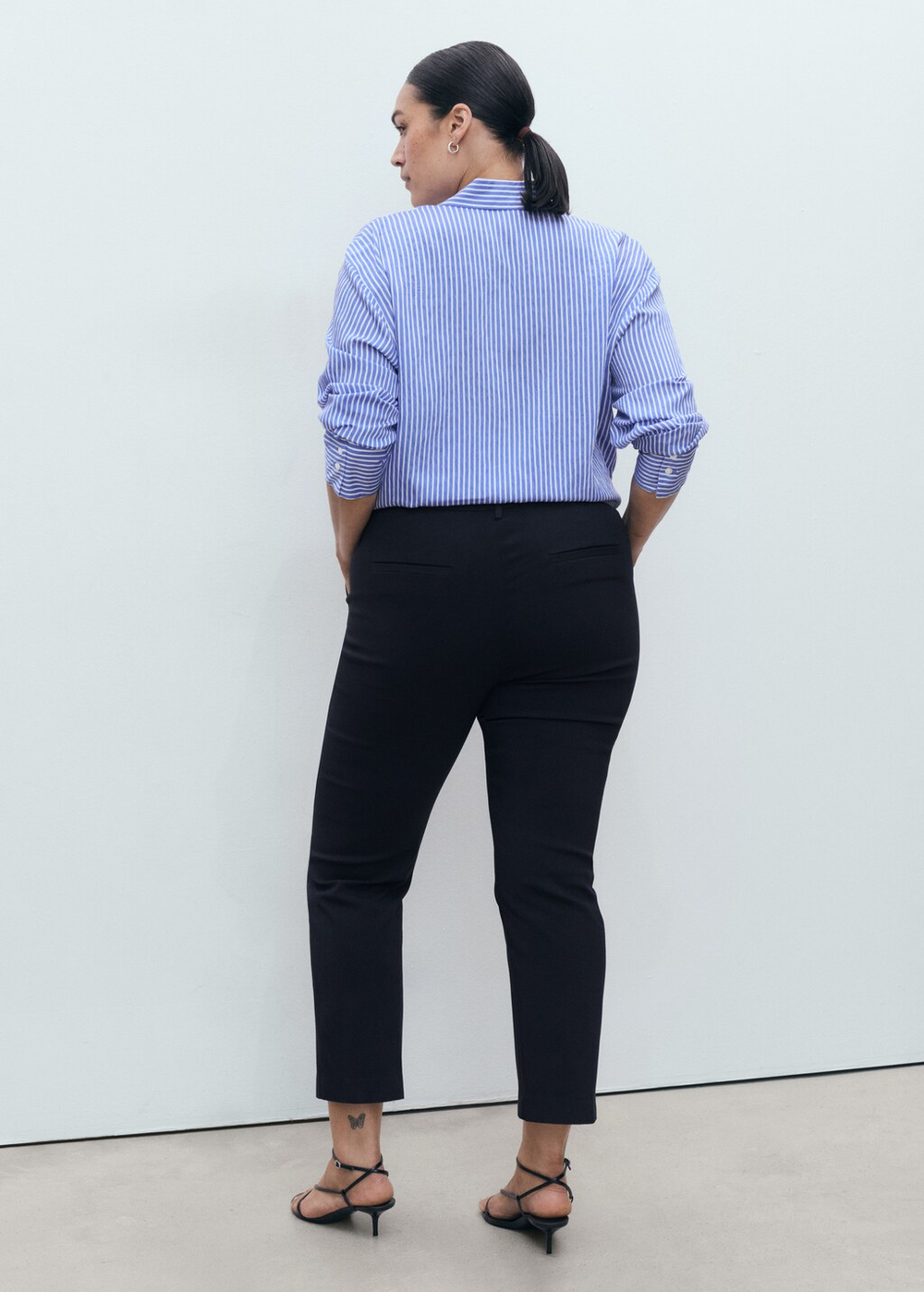 Прямые укороченные брюки