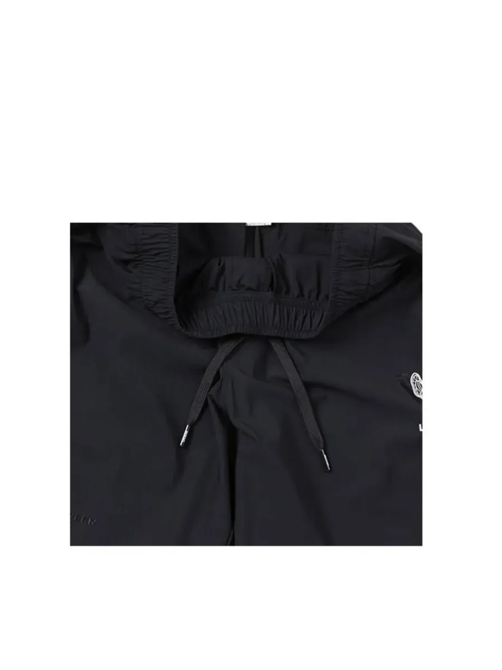 Базовые шорты с логотипом ladok