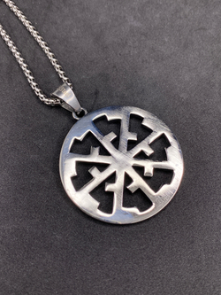 Славянский оберег Световит магический амулет на цепочке