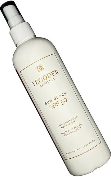 Солнцезащитный спрей для тела с фактором защиты SPF 50+