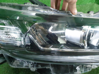 Фара правая Toyota Land Cruiser Prado 150 (2017-н.в.) LED