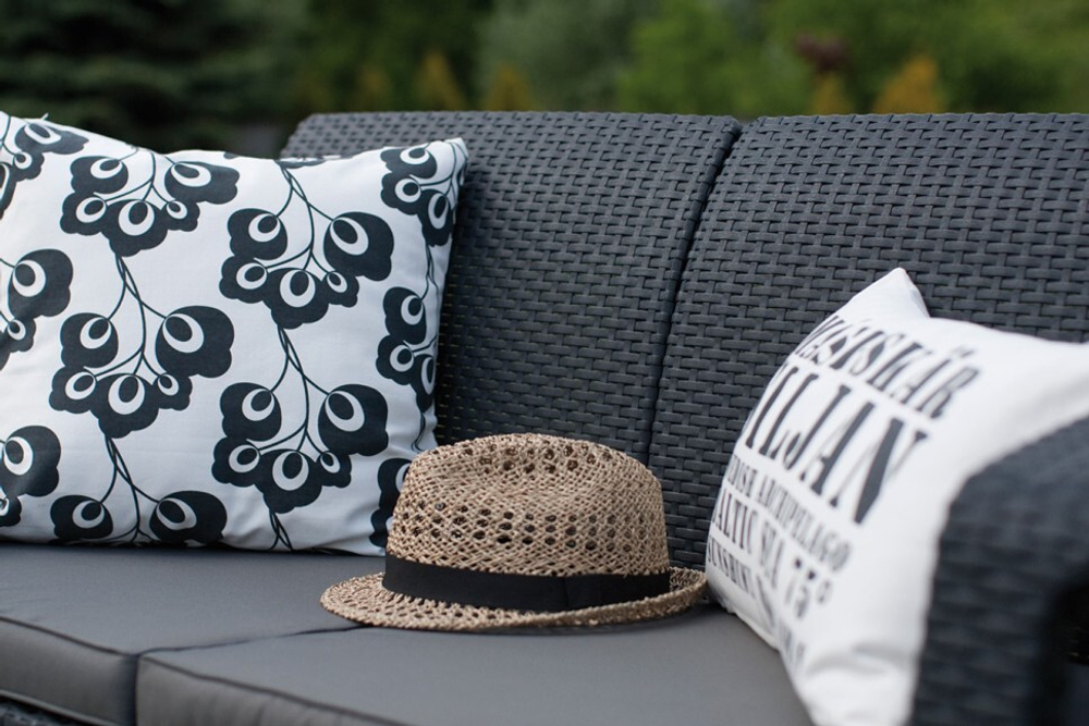 Диван пластиковый Корфу (Corfu love seat) графит (производство Россия)