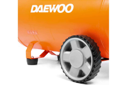 Компрессор Daewoo поршневой с набором аксессуаров DAC 24D