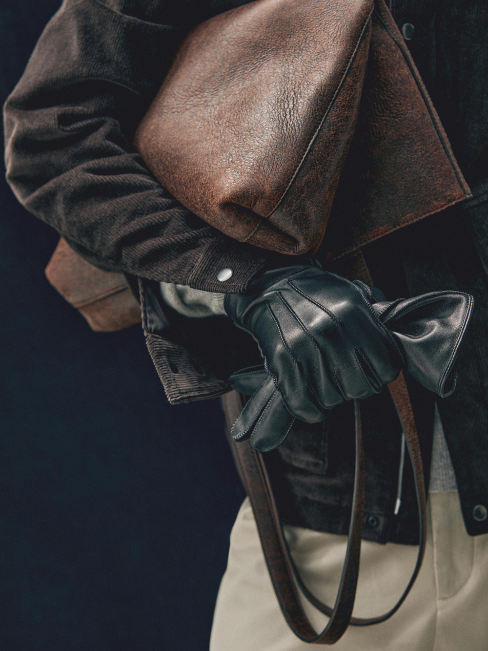 Massimo Dutti Кожаные перчатки с отделкой из кожи наппа, черный