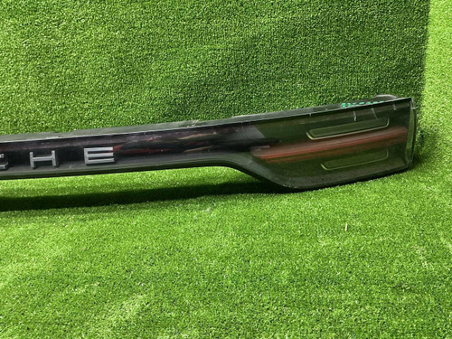 Фонарь крышки багажника Porsche Cayenne 3 (17-23)