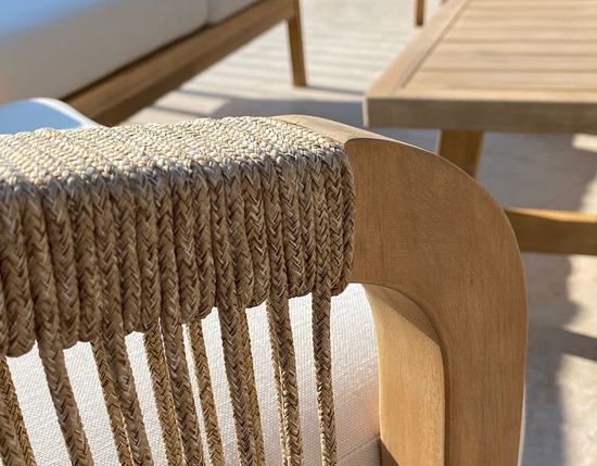 Кресло деревянное с подушками Ravona KD