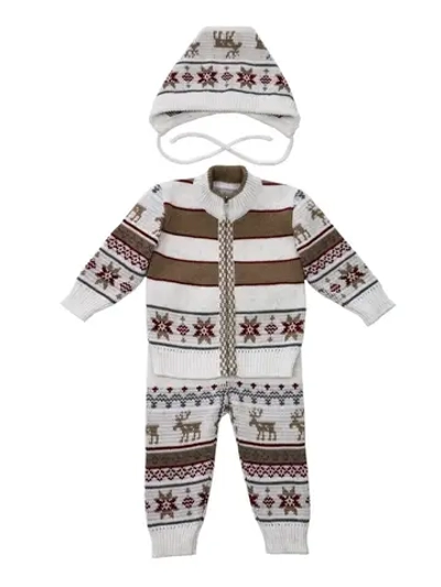 Костюм вязаный