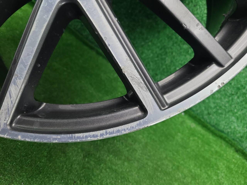 Диск литой R21 Maserati Levante (2016-2024) перед