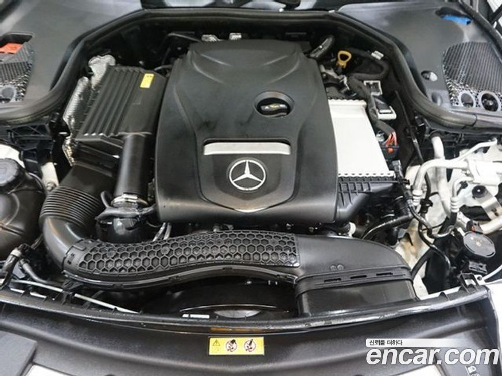 Mercedes-Benz E-Class W213 E250 AMG Line (09.2023)