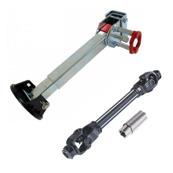 Ступица с полуосью и гайками