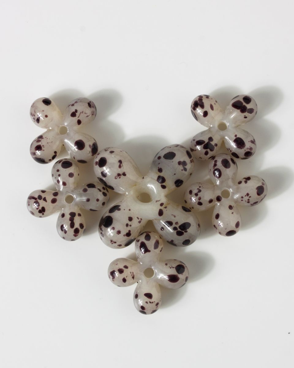 Цветок Glass Dalmatian