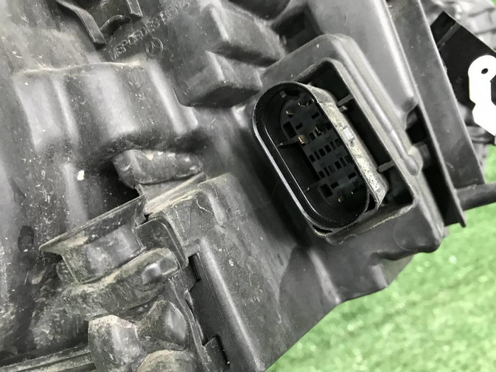 Фара левая Mercedes A W177 (2018-2022) LED