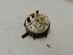 CDI9P50-40 ктп13 Датчик уровня воды для посудомоечной машины Candy 760051 б/у