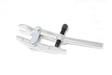 Съемник шаровых опор и наконечников рулевых тяг (зев-16мм, рабочая глубина-47мм) RockForce##Rock FORCE RF-62808