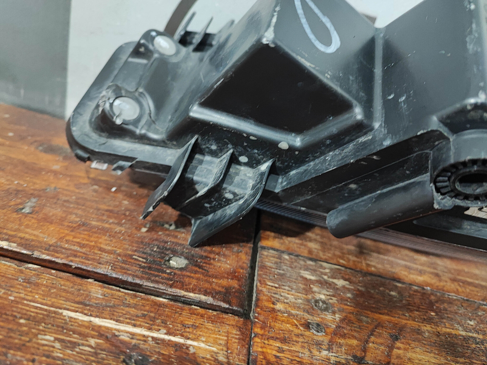 ПТФ передняя правая Chery Tiggo 8 Pro 21-нв Б/У Оригинал 605000680AA