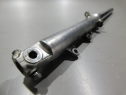 Перо вилки правое Yamaha FZR 750 019128